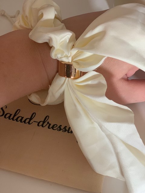 Chouchou-foulard satin beige SABRINA SALAD_DRESSING