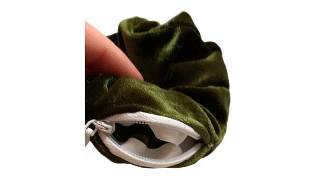 emilie green velvet pocket scrunchie
