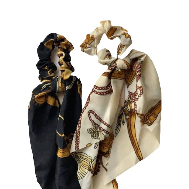 white and black scrunchie-scarf set